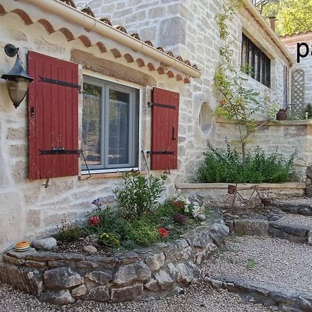 L'Establoun Apartment Saint-Martin-de-Bromes Exterior photo