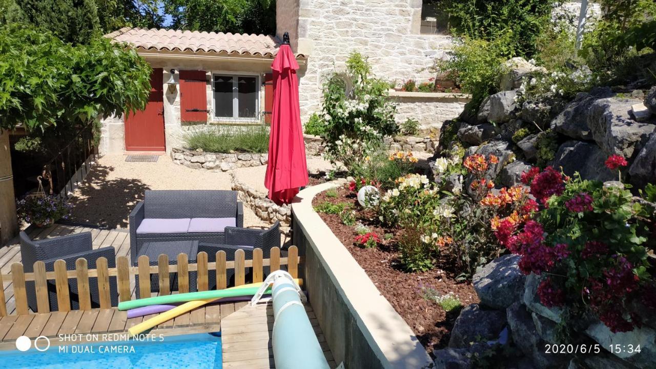 L'Establoun Apartment Saint-Martin-de-Bromes Exterior photo